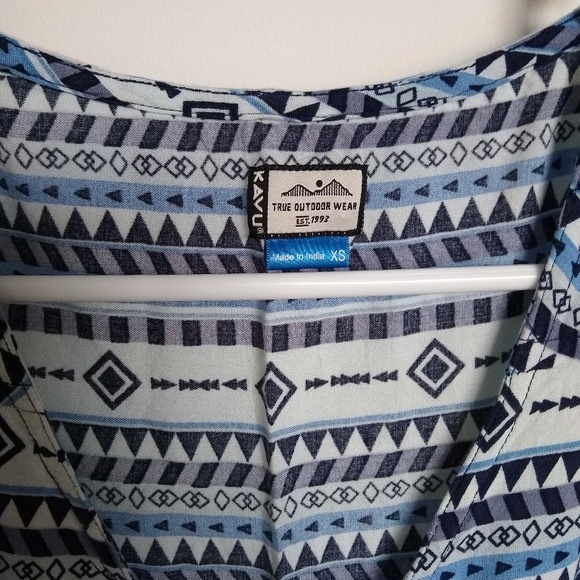 KAVU Women's Beryl Athletic Tank Top Shirt - Picture 3 of 4